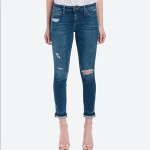[24] Joe’s Kimmy Straight Ankle Cropped Jeans